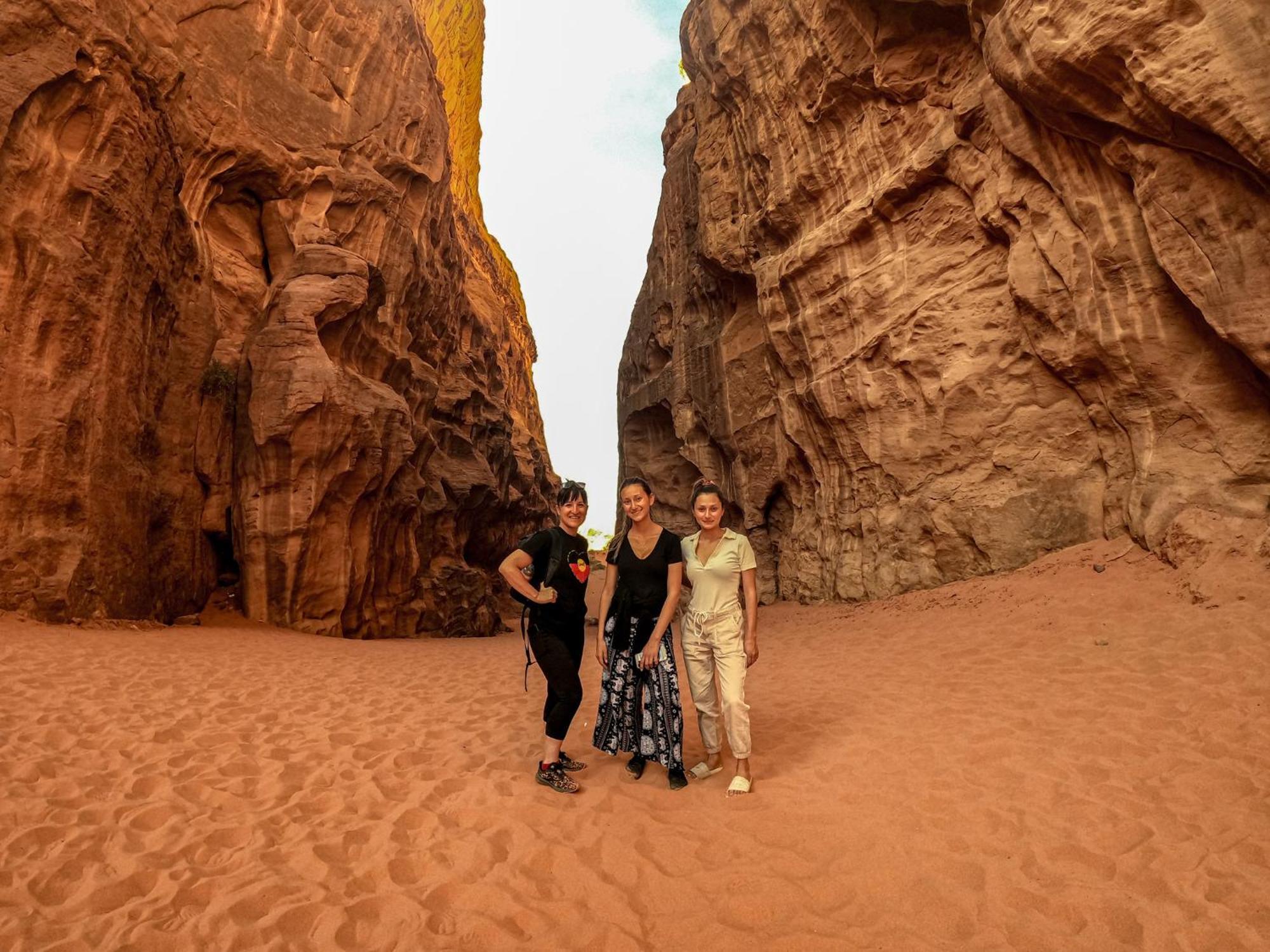 Stargazing Camp & Tours Hotel Wadi Rum Buitenkant foto