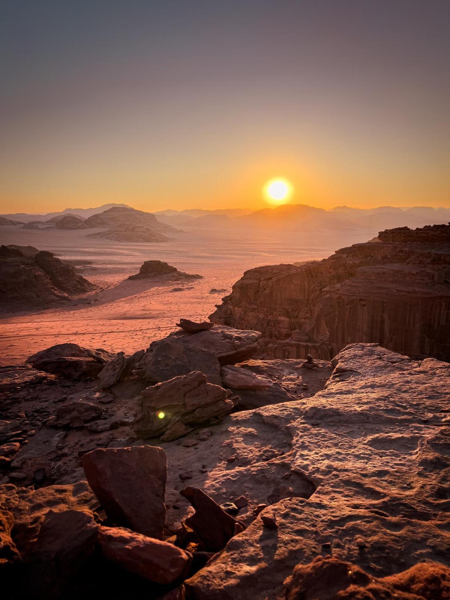 Stargazing Camp & Tours Hotel Wadi Rum Buitenkant foto